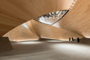 Stirlingovu cenu získal Norman Foster za centrálu firmy Bloomberg