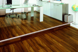 Design ořechu v kolekci laminátových podlah 1FLOOR SELECT