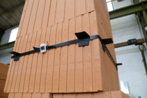 Novinka: parotěsný prostup HELUZ pro cihelné komíny