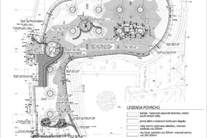 Drn – zelená střecha mezi věžemi