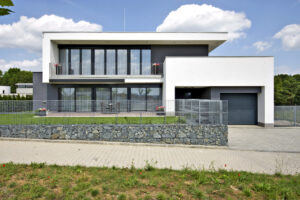 Nadčasová vila Mia