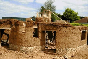 Vrstvené hliněné stěny