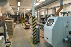 Výrobce dveří MASONITE modernizuje, posiluje export, kupuje výrobu zárubní