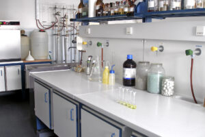 Zpřísnění certifikace výrobců desek na bázi dřeva