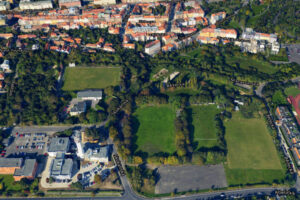 Místo hřiště mohou být v Praze na Strahově bytové domy