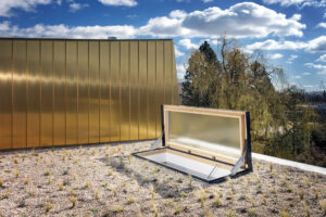 Střešní dveře Solara  pro ploché i šikmé střechy