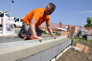 Zdění s maltou HELUZ SIDI  je rychlejší a úspornější