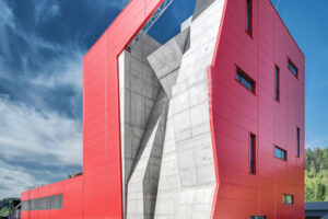 UPO Velké Poříčí: Stavební div s betonovou plastikou