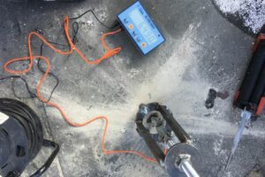 Jak na správnou tahovou zkoušku na střeše