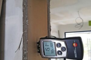 Diagnostika a kontrola kvality dřevostaveb