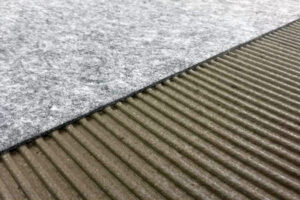 Dlouhodobě funkční řešení utěsnění nejen koupelen