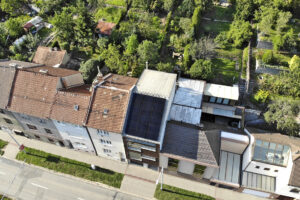 Dřevostavba jako příklad soběstačného městského domu