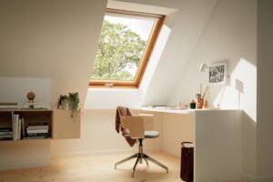 Ušetřete v zimě za topení s novými střešními okny VELUX