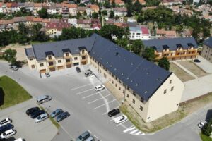 Moderní bytový projekt Nad Zámkem v památkové zóně Třebíče ctí historii