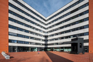 Nová budova ČVUT Praha