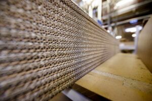 O 900 tun plastů na jedno použití méně