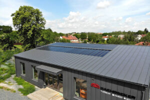 Nová vzorkovna firmy Dachdecker ve Vinařicích u Kladna